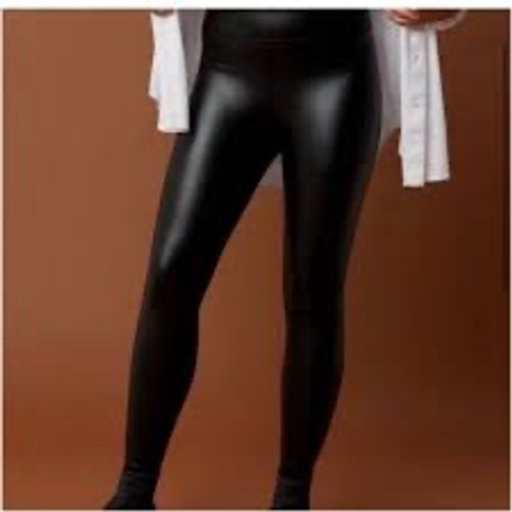 OFFLINE by Aerie Real Luxe Hi-Rise Faux Leather Leggings Black Small NWT